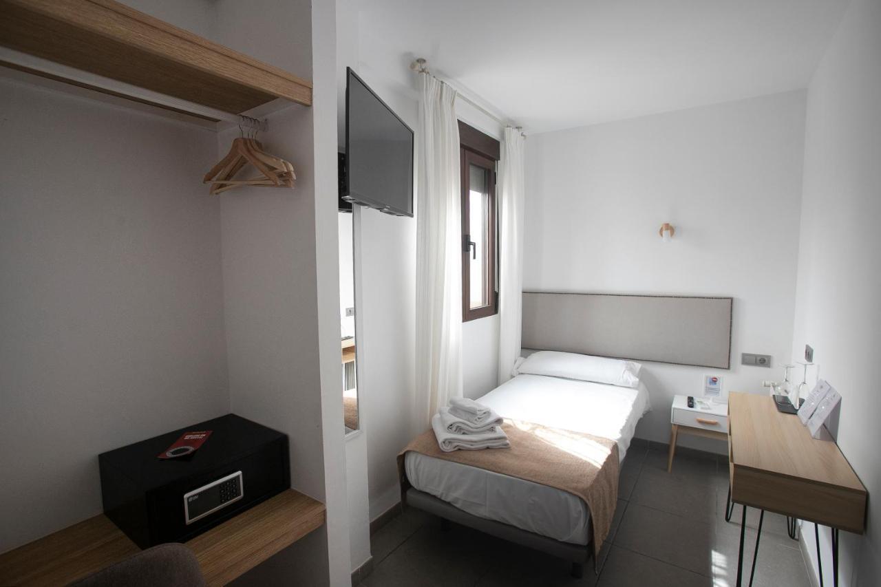 Hotel Vitium Cordoue Extérieur photo
